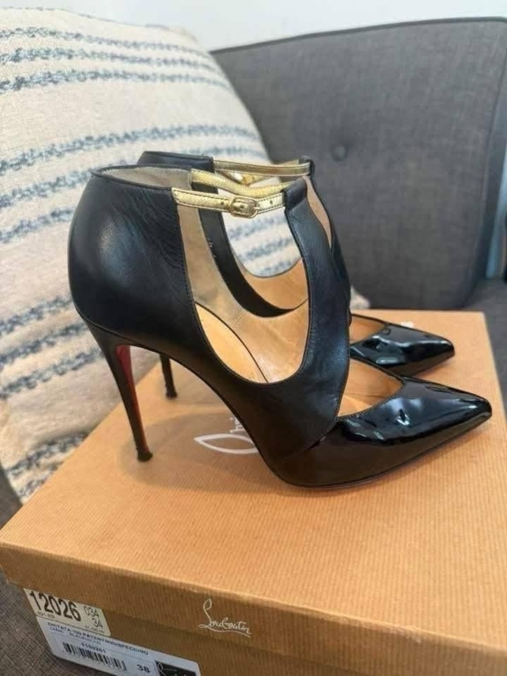 Christian Louboutin Dictata 100 - Size 38